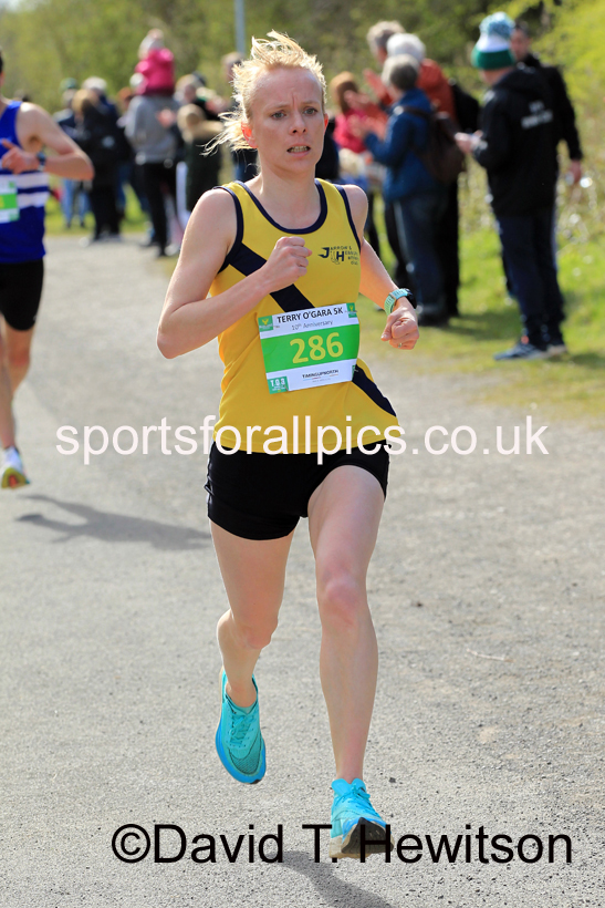 The  2022 Terry O'Gara 5k Road Race, Wallsend.  Photo: David T. Hewitson/Sports for All Pics